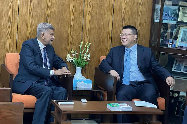 Chinese ambassador in Dhaka, Yao Wen, meets planning minister MA Mannan in Dhaka on 16 August, 2023.